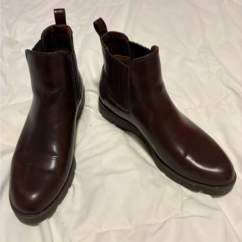 Women’s Brown Leather Chelsea Boots